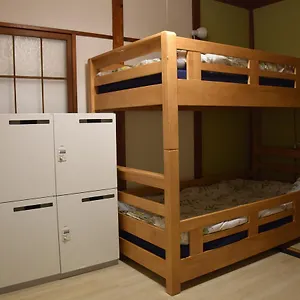 シエ シミ 東京都